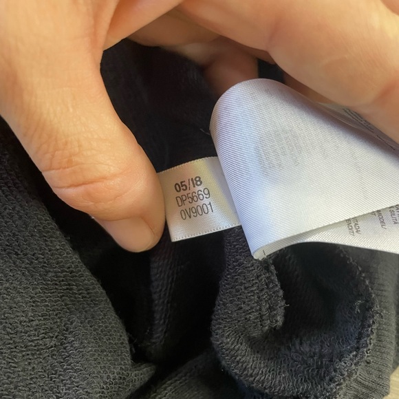 ADIDAS Black Crew Neck Big Adidas on back - M - Picture 7 of 8